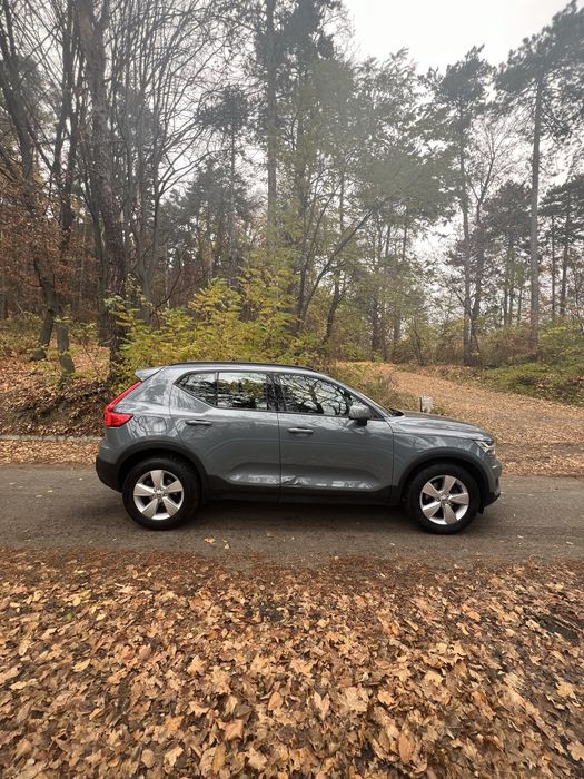 Volvo XC40, full LED, an 2020, motor 1.5 Benzină, 167CP Manual