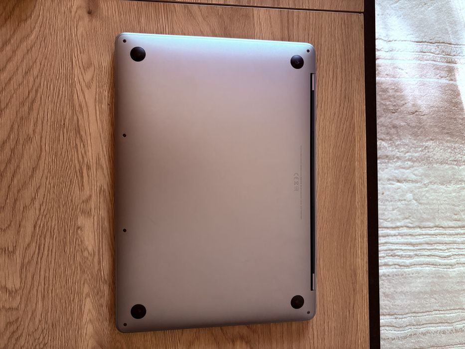 Vand Macbook Pro M1 13” touchbar!!