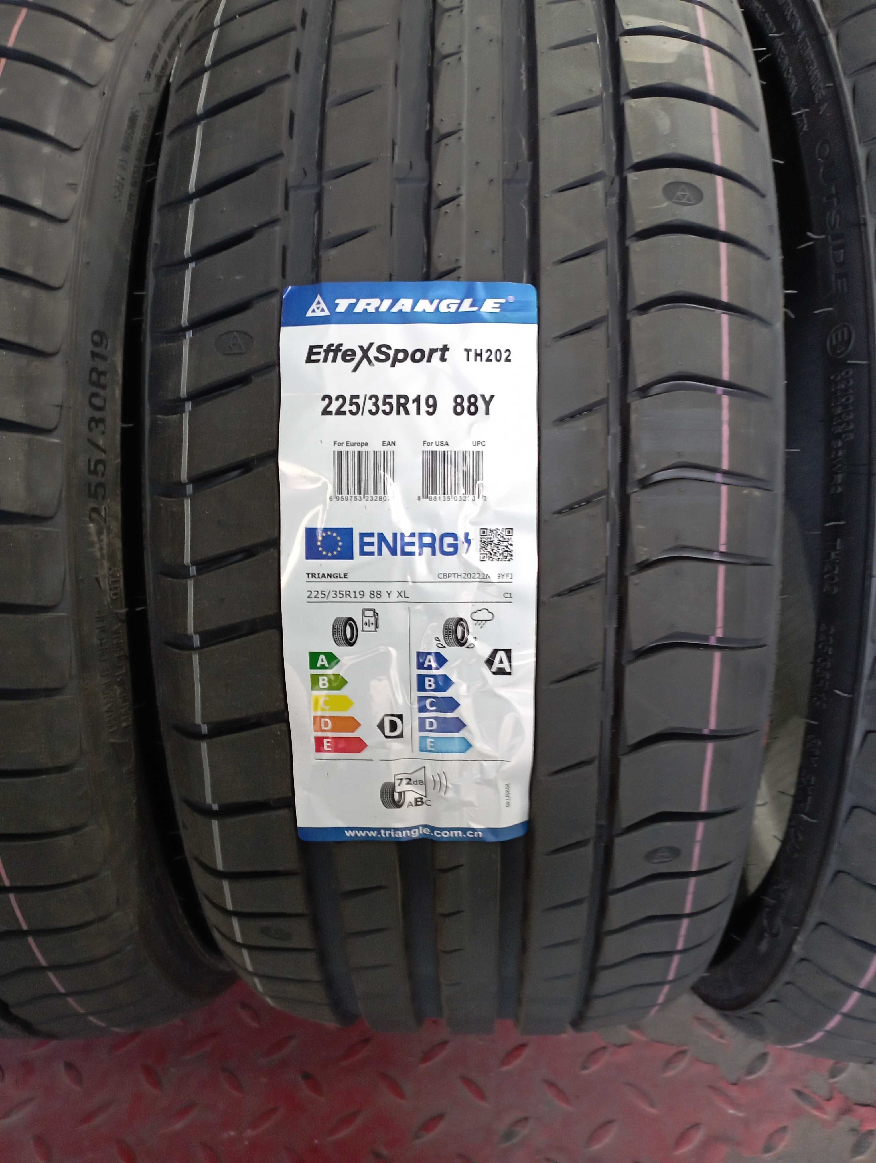 Set Anvelope (BMW) Triangle 255/30/19 Cu 225/35/19 Noi De Vara