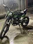 Vând moto cross kxd hawk nou