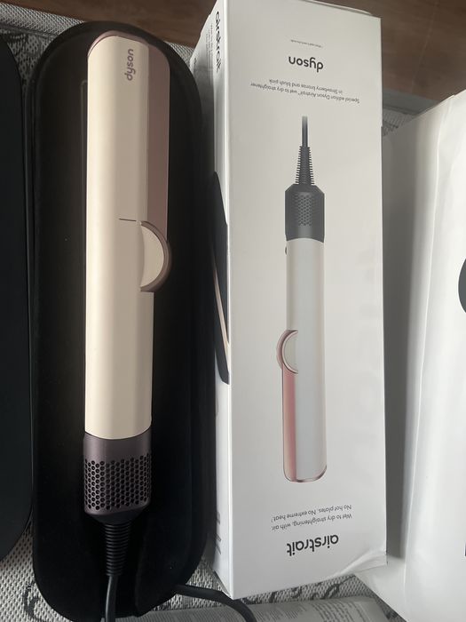Dyson Airstrait выпрямитель для волос