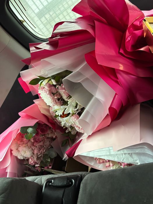 Продам букеты разные все свежие