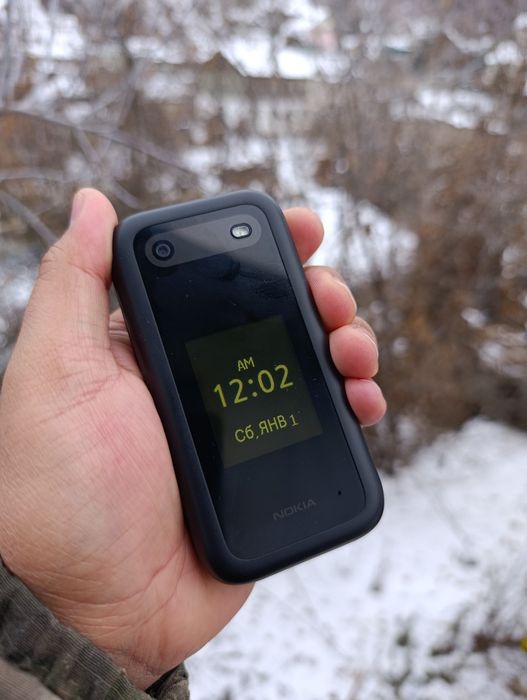 Nokia 2660 Flip стильная звонилка