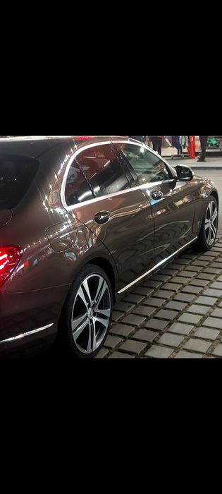 Продавам С220 ekskluziv model