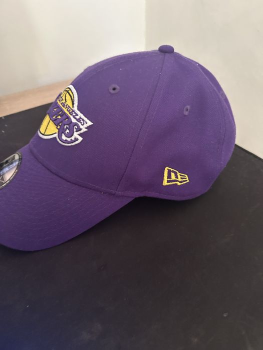 Sapca Lakers Mov