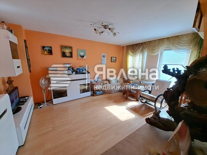 Продава се Двустаен апартамент в Варна, Победа - 90 кв.м за 1610 €/кв.м - Снимка #3