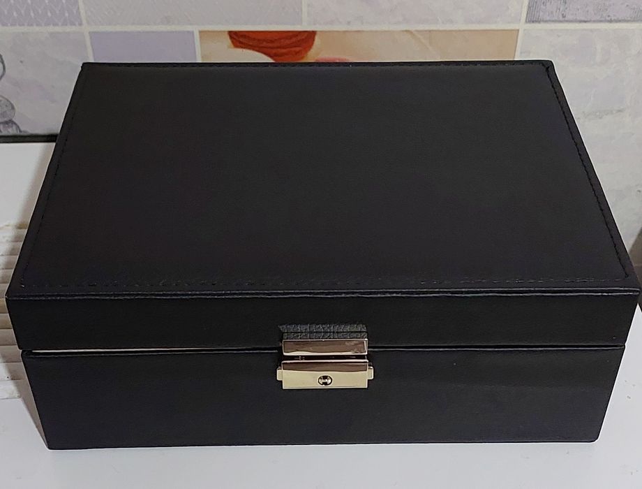 Органайзер для украшений