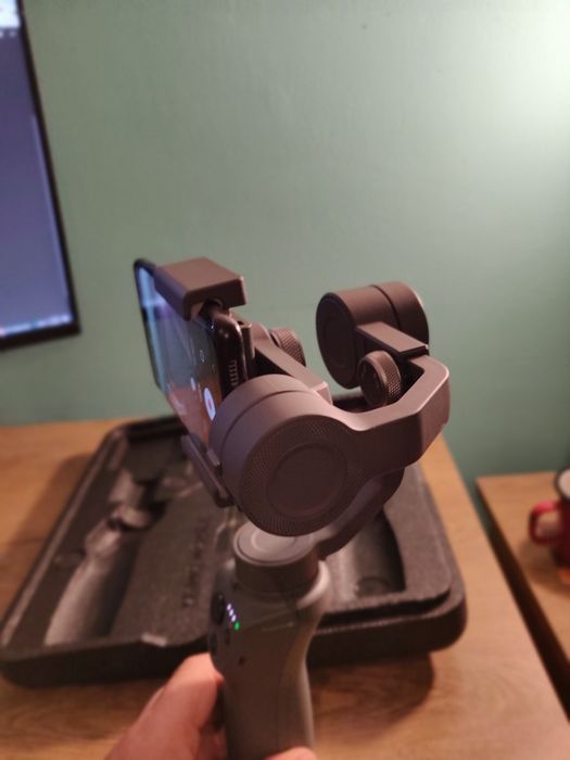 DJI Osmo Mobile 2