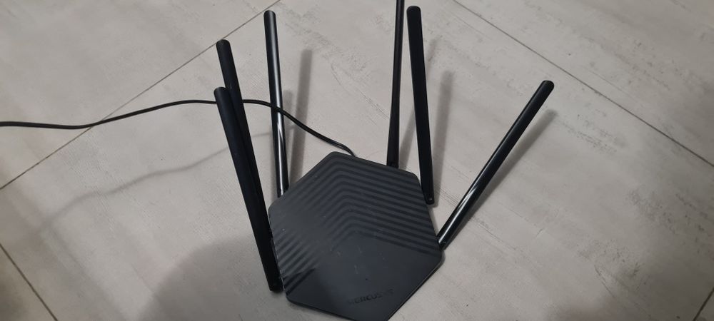 Vand router Dual Band AC1900 Mercusys