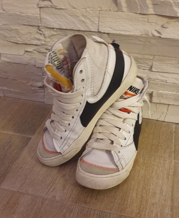 Продавам Оригинални Nike Blazer mid 77 Jumbo номер 38,5