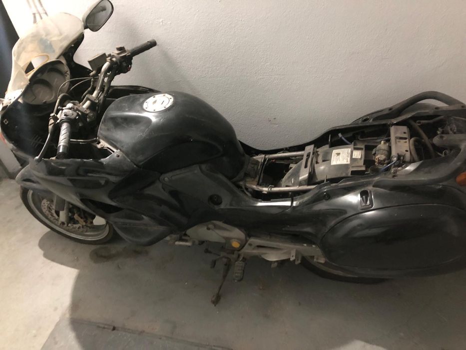 Honda Deauville NT650V (RC47)