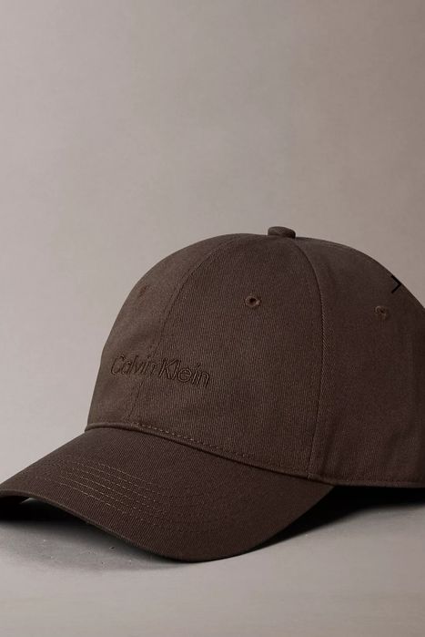 calvin klein,,tommy hilfiger кепка