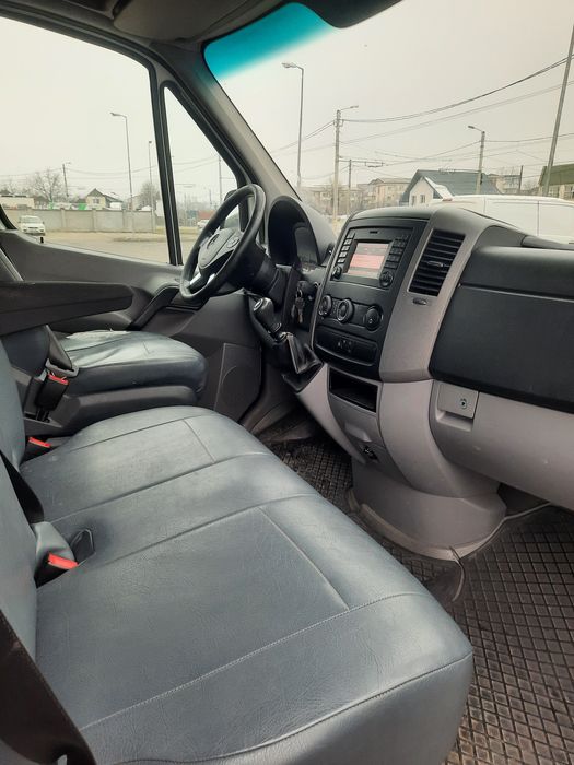 Vând Mercedes Sprinter 316.an 2015.150000 km!!