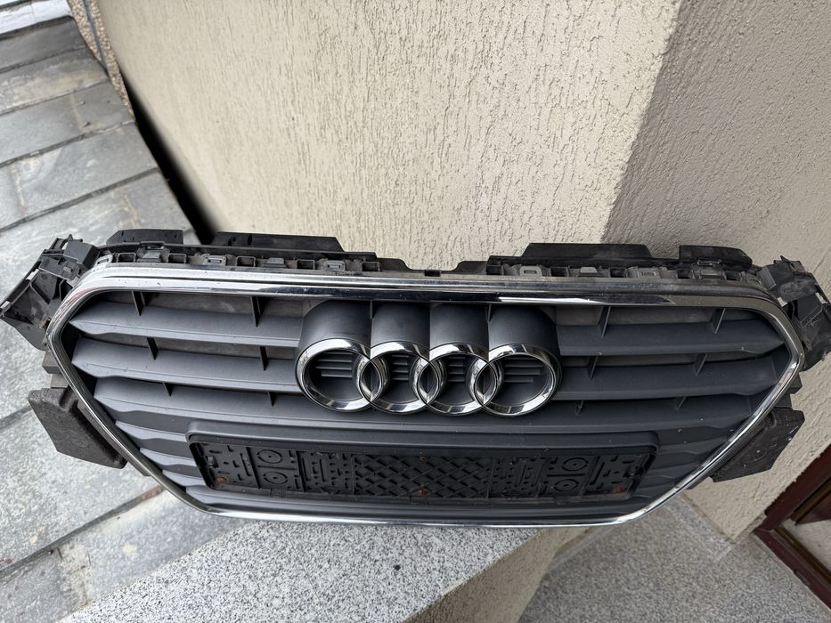 GRILÂ RADIATOR+ EMBLEMÂ AUDI A4 B8 2012-2015 ,8k0853651EQP