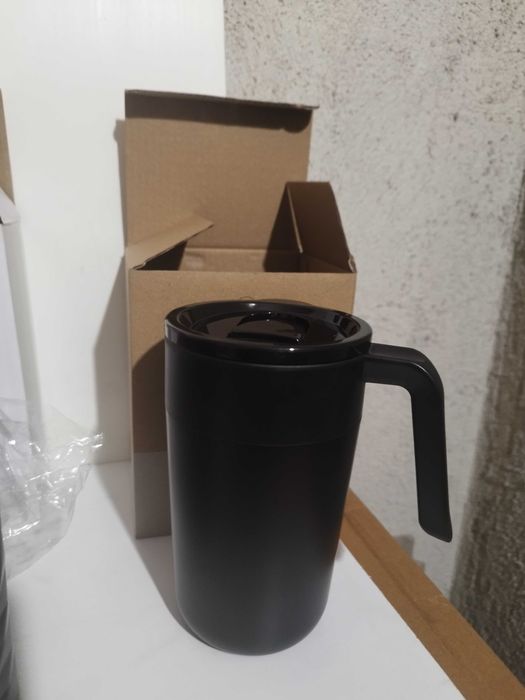 Лот от бутилки, Термо чаши , термоси