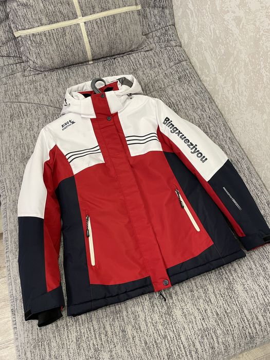 Продам зимнюю куртку