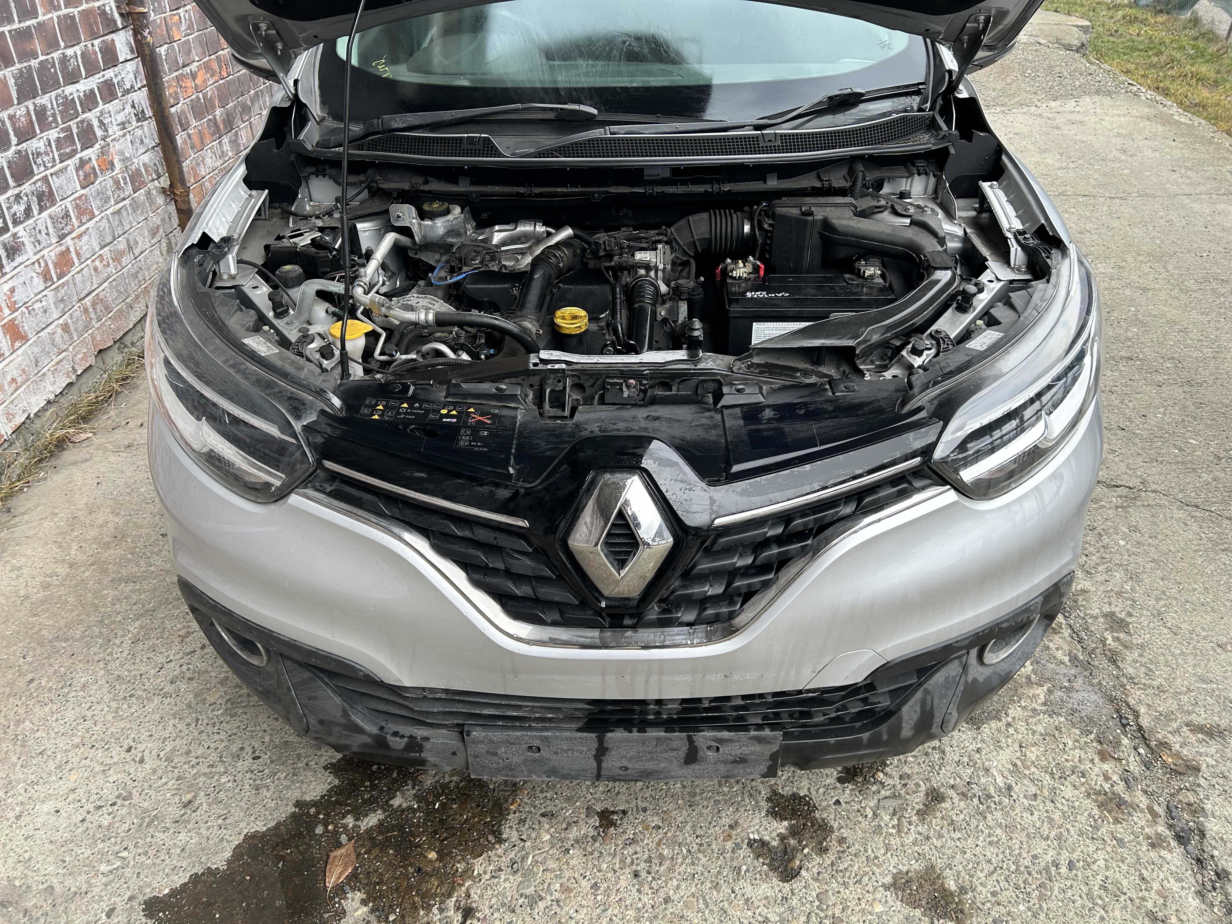 Usa Fata Stanga Renault Kadjar 2017 SUV Argintiu