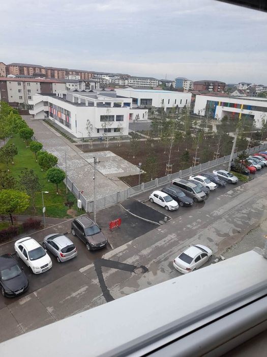 Vand apartament 2 camere, direct proprietar , grădiniță Petru Rareș