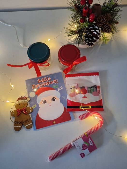 Коледни кутии за подарък