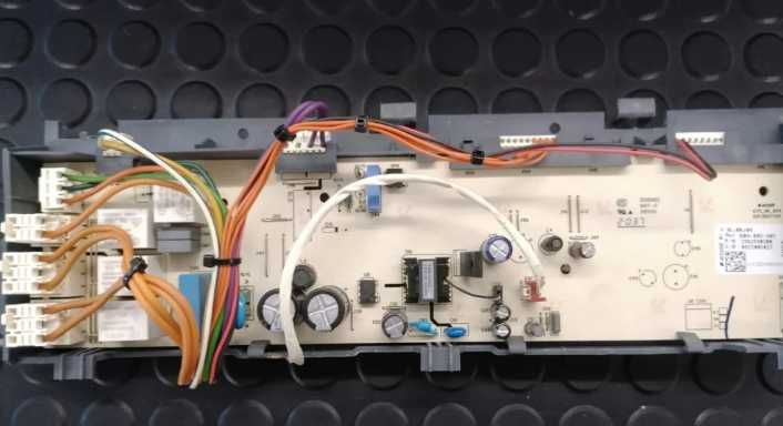 Placa electronica uscator Beko DS 8139 TX, modul / R23