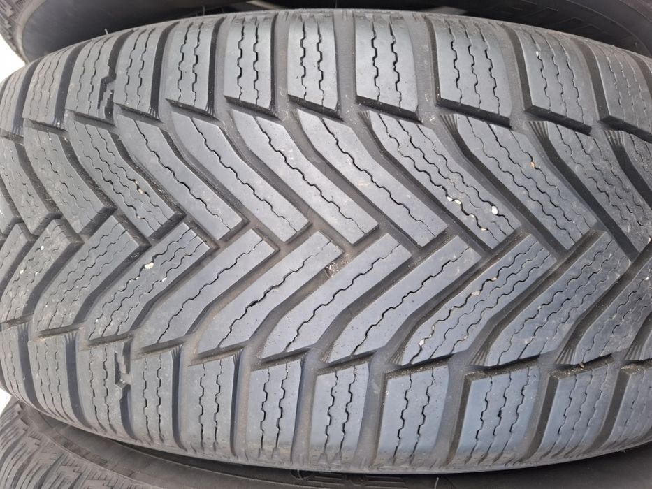 Set 4 anvelope iarna Michelin Alpin 6 215 60 16