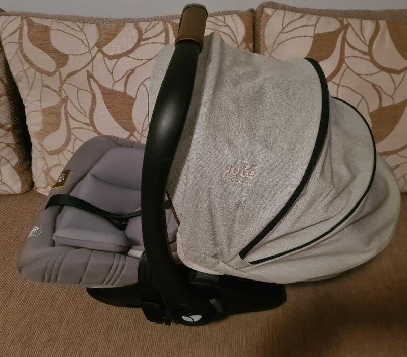 Pachet Scoica auto inclinabila i-Size Joie si Baza i-Size Base Encore