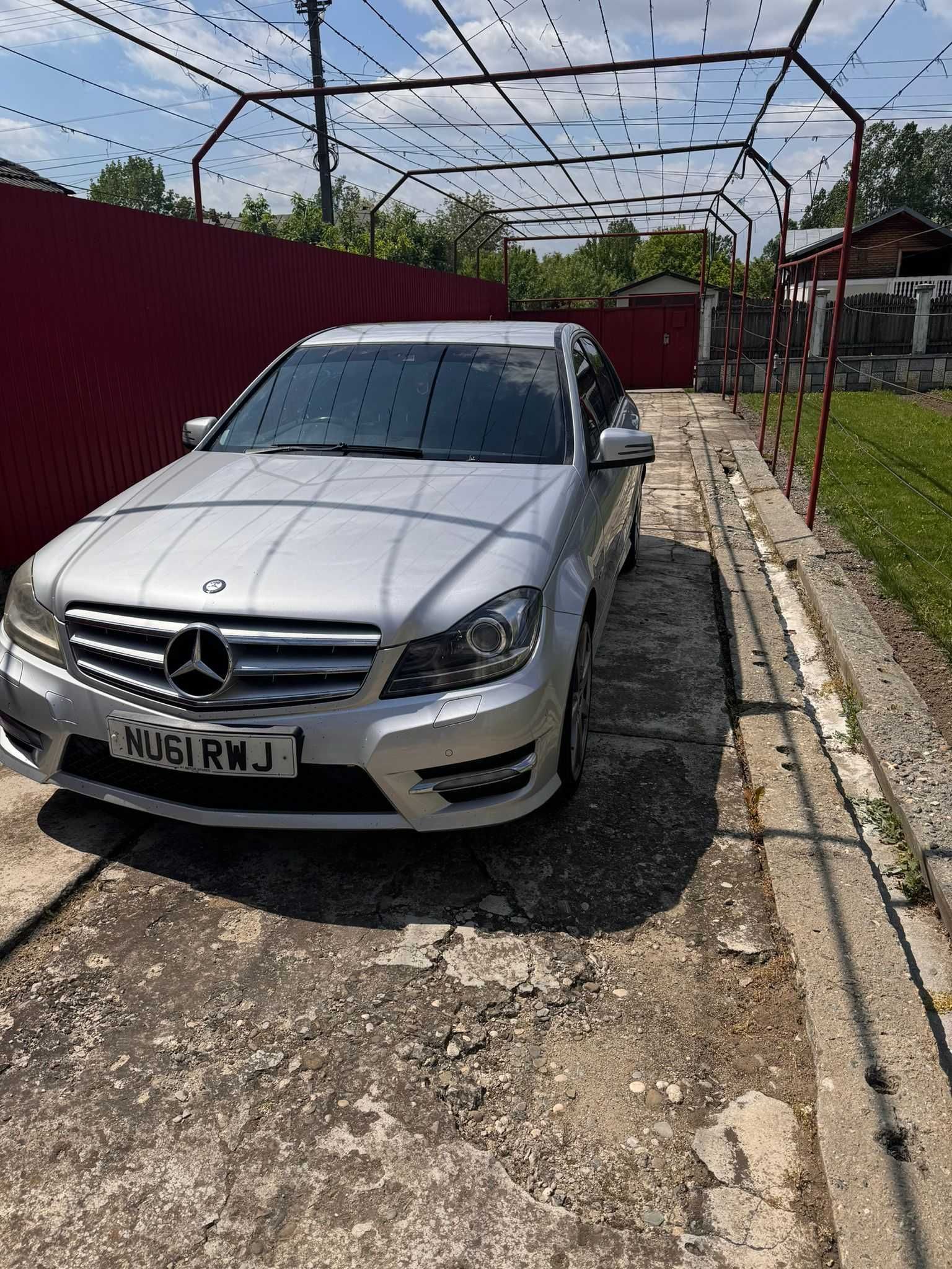 Dezmembrez Mercedes C 200 W204 Facelift