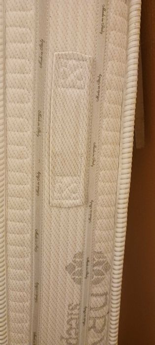 Продавам двулицев матрак 90 см/180 см