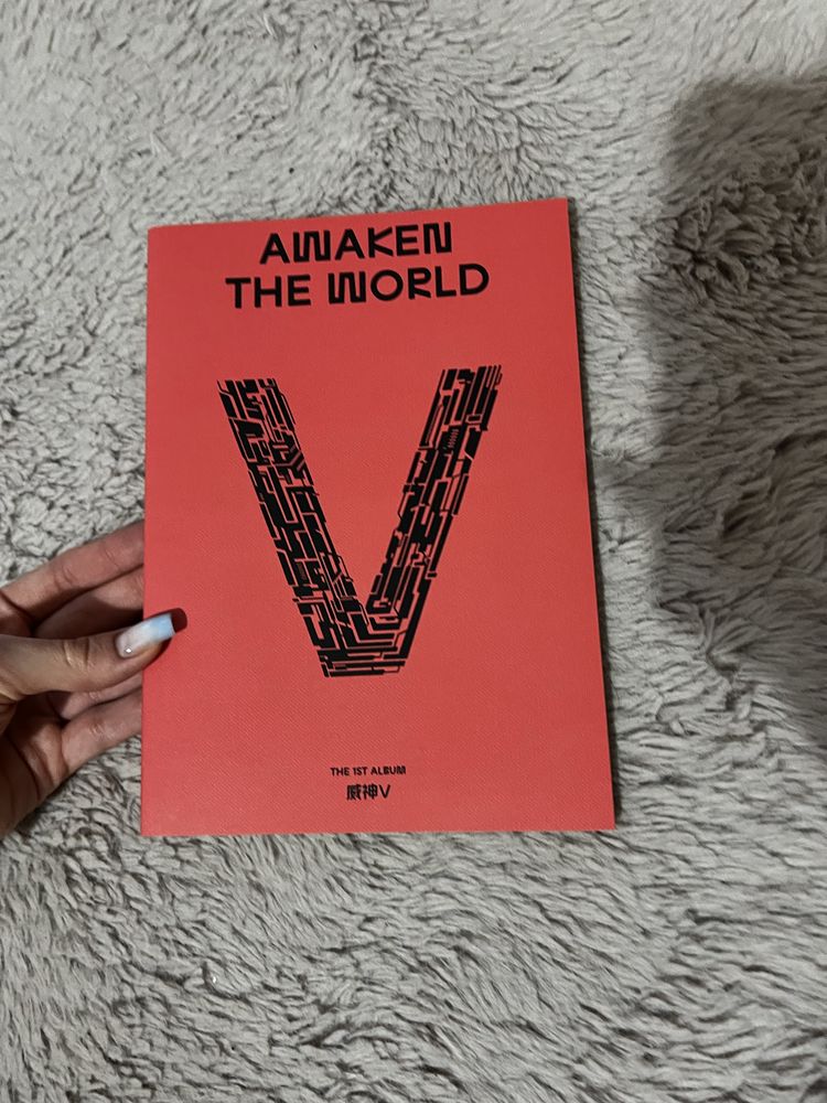 WayV Awaken The World Албум