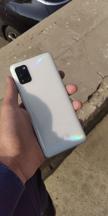 Самсунг А31 Холати Идеал