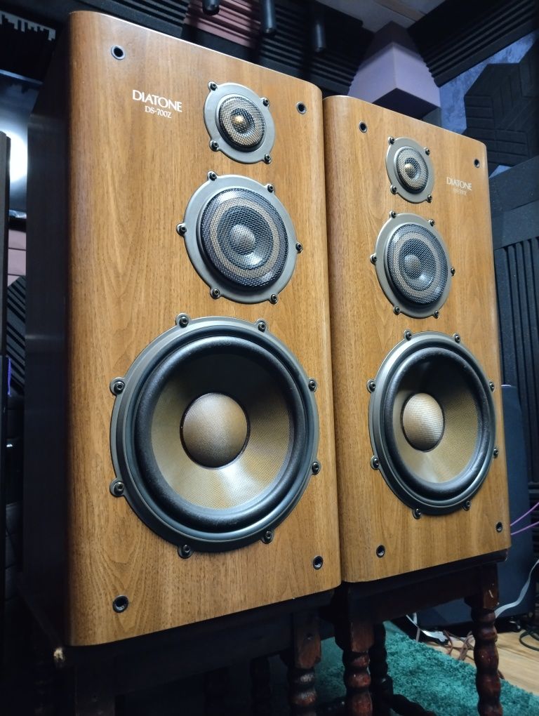 DIATONE DS-700Z Акустичекая система