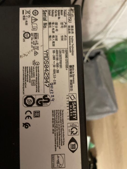 Компютър FUJITSU esprimo D757