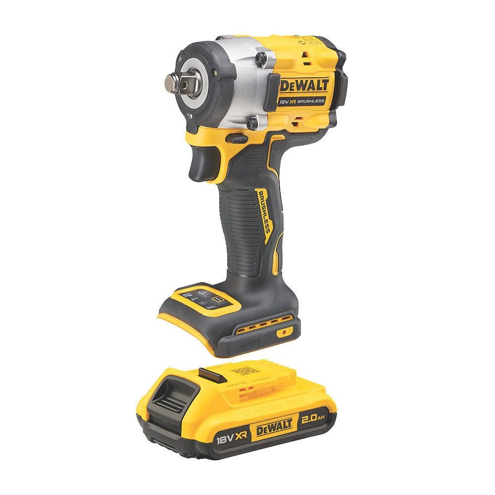 Гайковерт DeWalt DCF921 18V Ударен 406Nm с 2×2Ah батерии и Зарядно