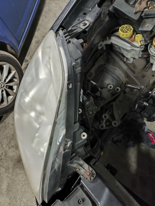 Фар за Fiat Doblo