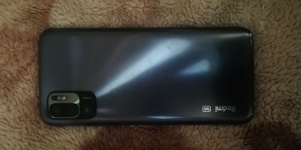 Продам редми ноте 10 5g 4/128