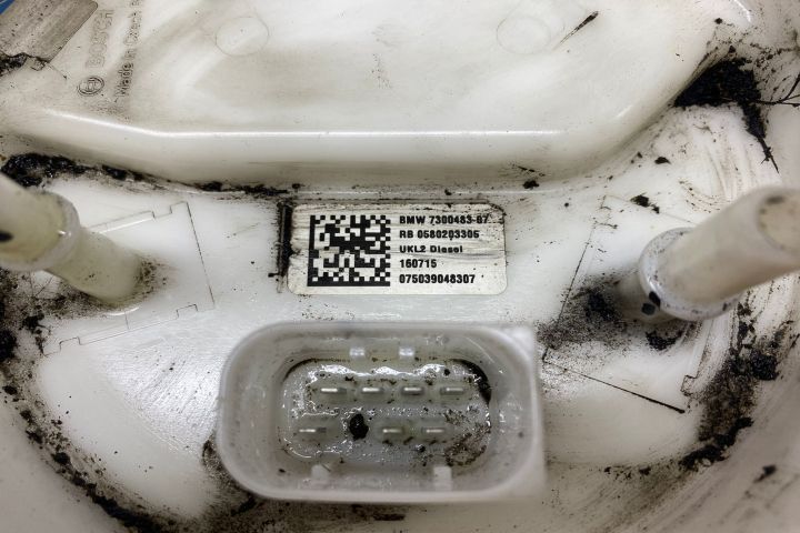 Pompa combustibil 730048307 2.0 d B47C20A BMW X1 F48  [din 2015 pana  2020] seria