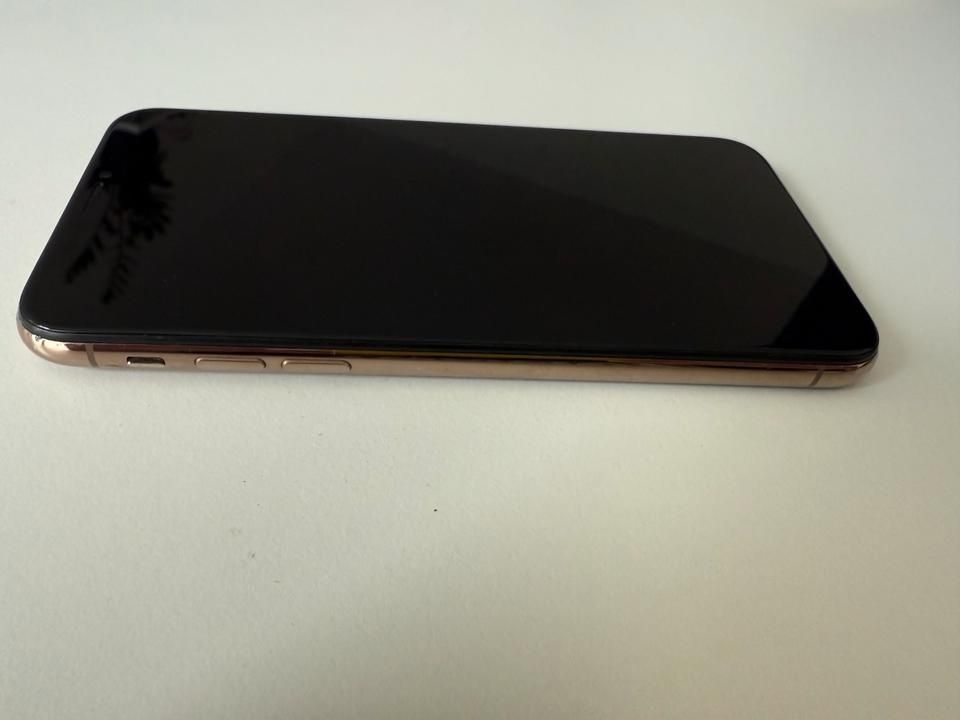 IPhone xs gold 100% батерия!