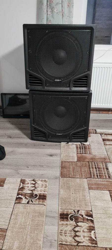 Vînd basi activi kam 1600w bucata