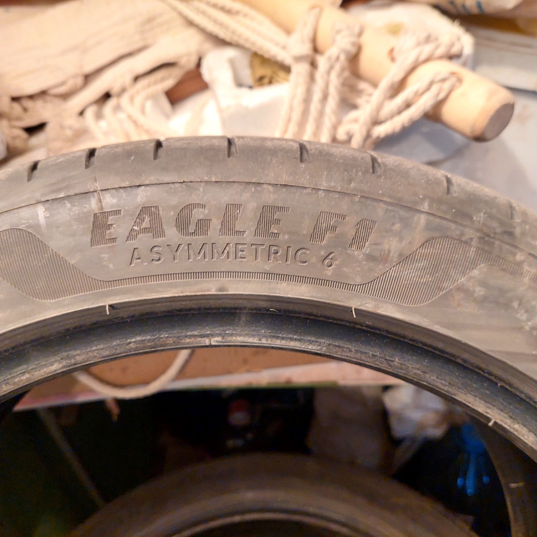 225/45R17 GOODYEAR