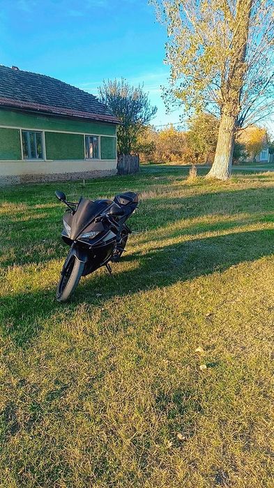 Yamaha yzf r125 2008