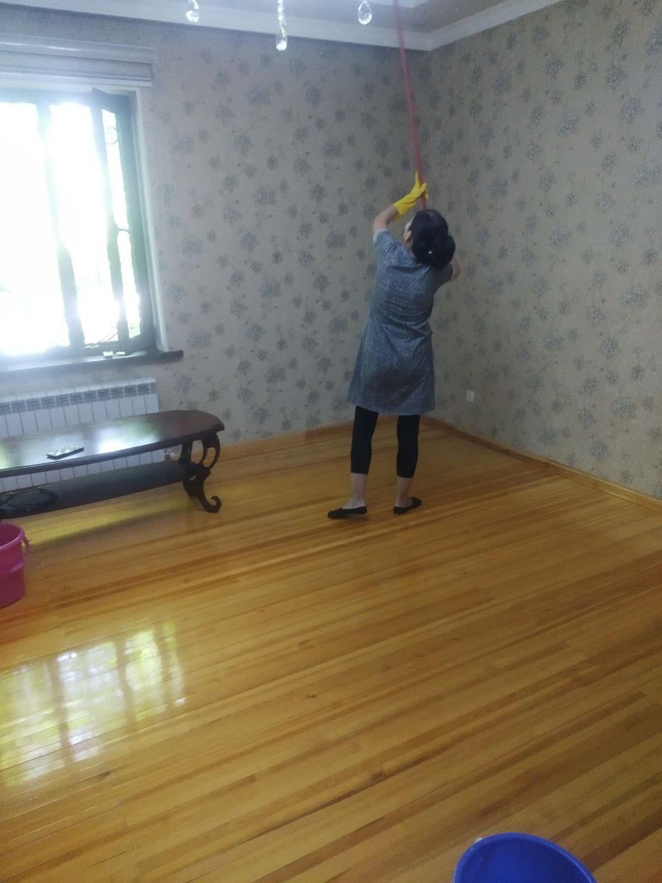 Делаем уборку в домах и квартирах