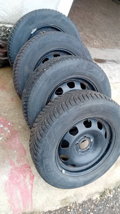 Продавам гуми с джанти