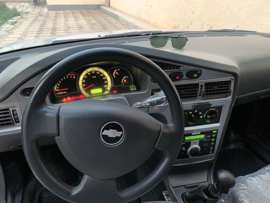 Nexia 2 Sotiladi 6200