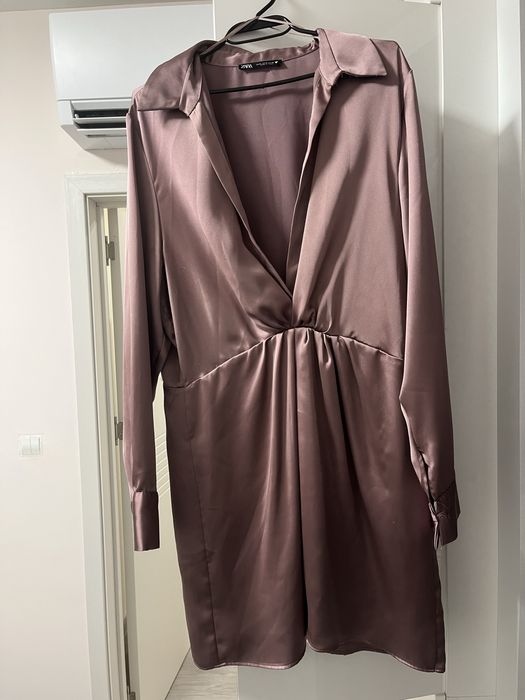 Официална рокля