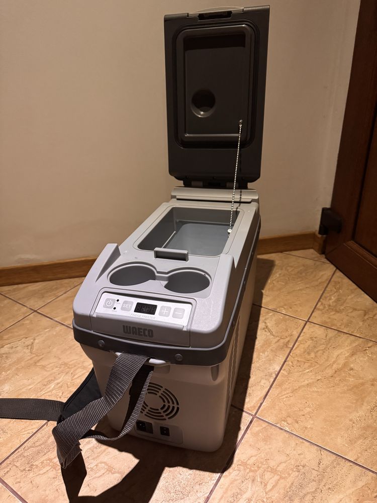 Frigider portabil Waeco auto 12v