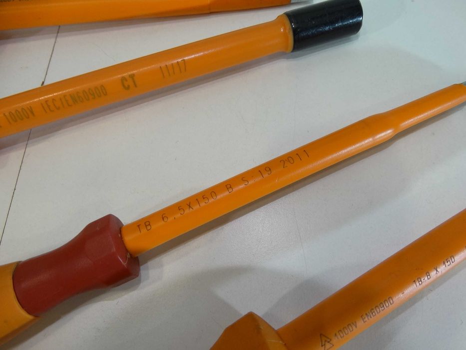 Разпродажба Изолирани отверки 1000 V - Derancourt