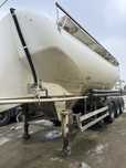 Vanzare parc auto. Cimentruck uri, Bascule si capete tractor