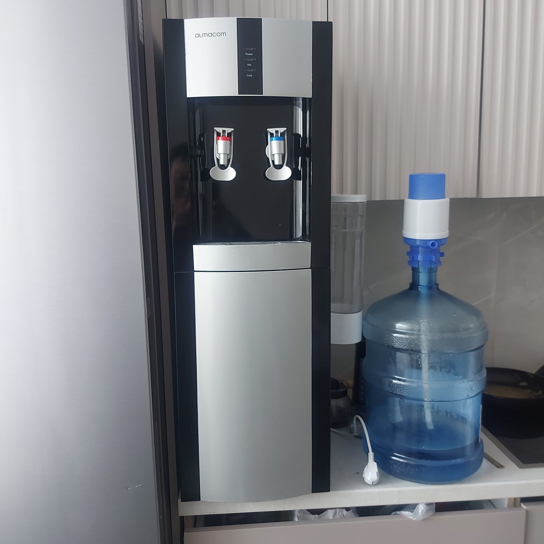 Продам кулер в отличном состоянии