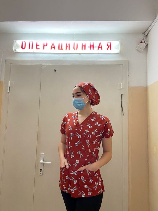 Продам хирургические костюмы