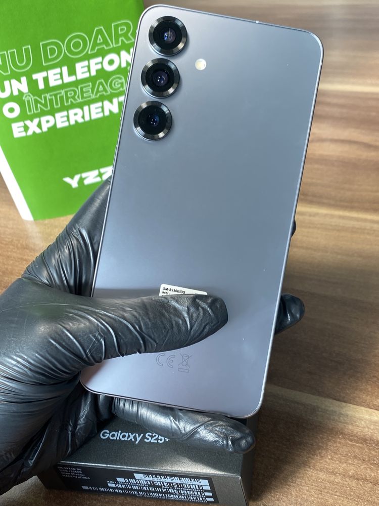 Samsung Galaxy S25+ Duos / Garanție 24 luni / 256 Gb / Ca nou |